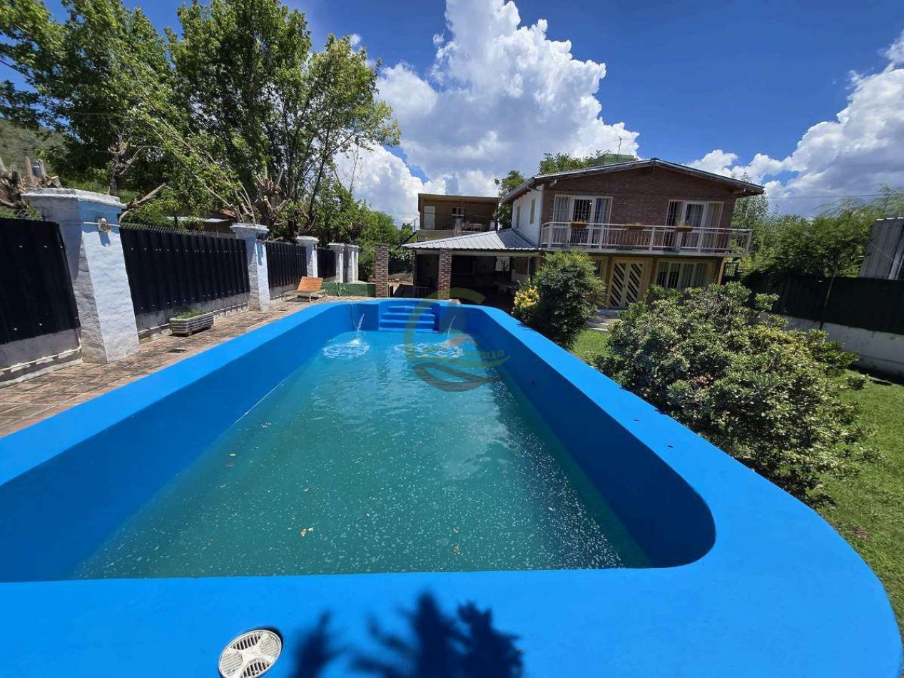 Casa 2 pisos con pileta - Villa Carlos Paz 