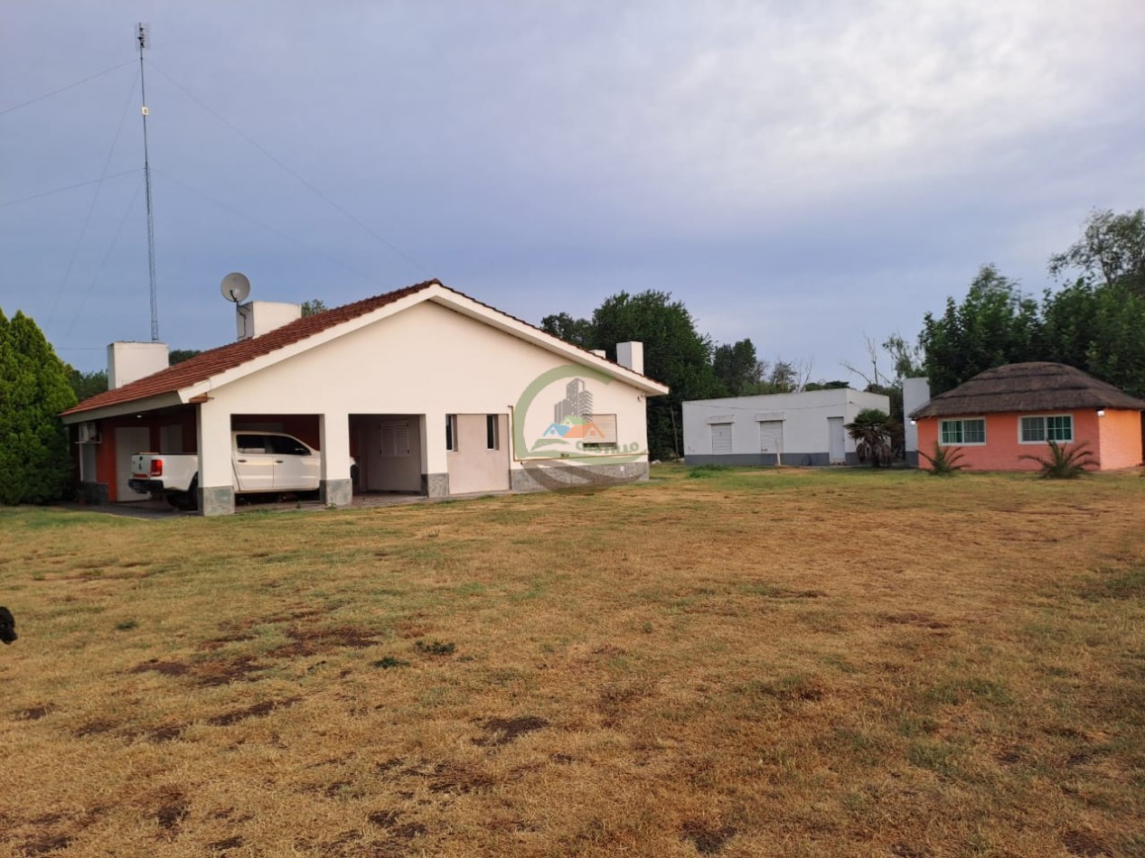 Granja Avicola con Casa - Pedernales