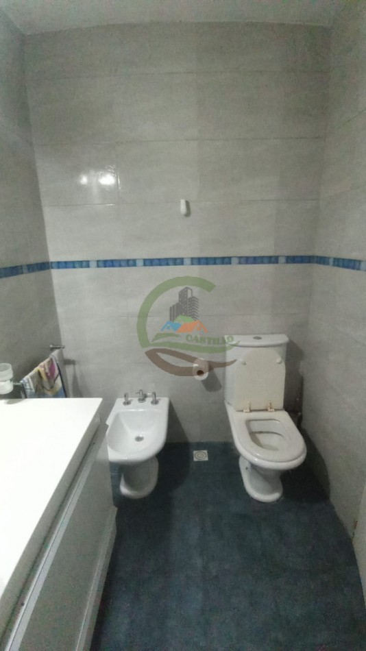 Casa con pileta - Saladillo
