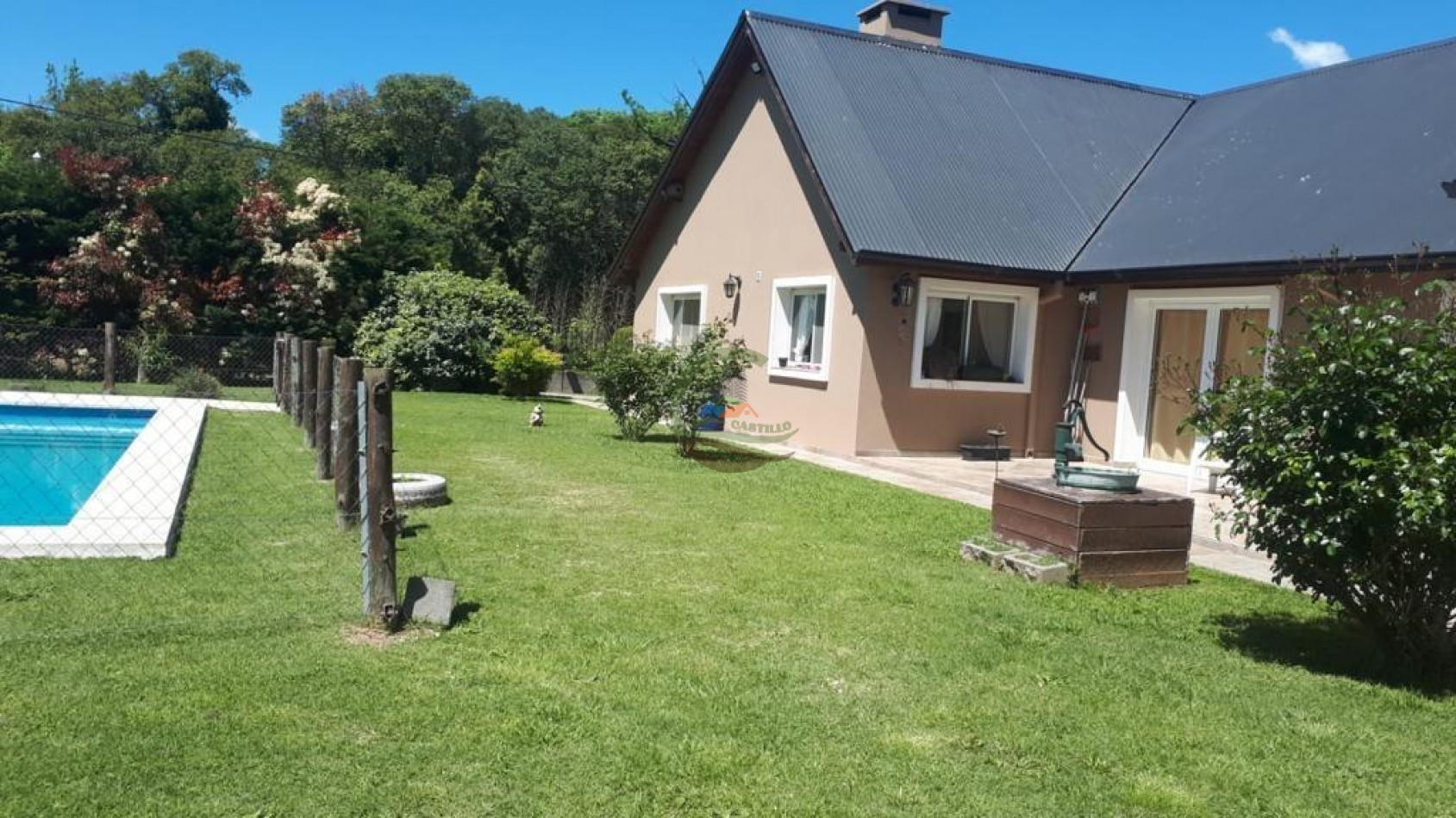 Casa 10 ambientes - uribelarrea - cañuelas