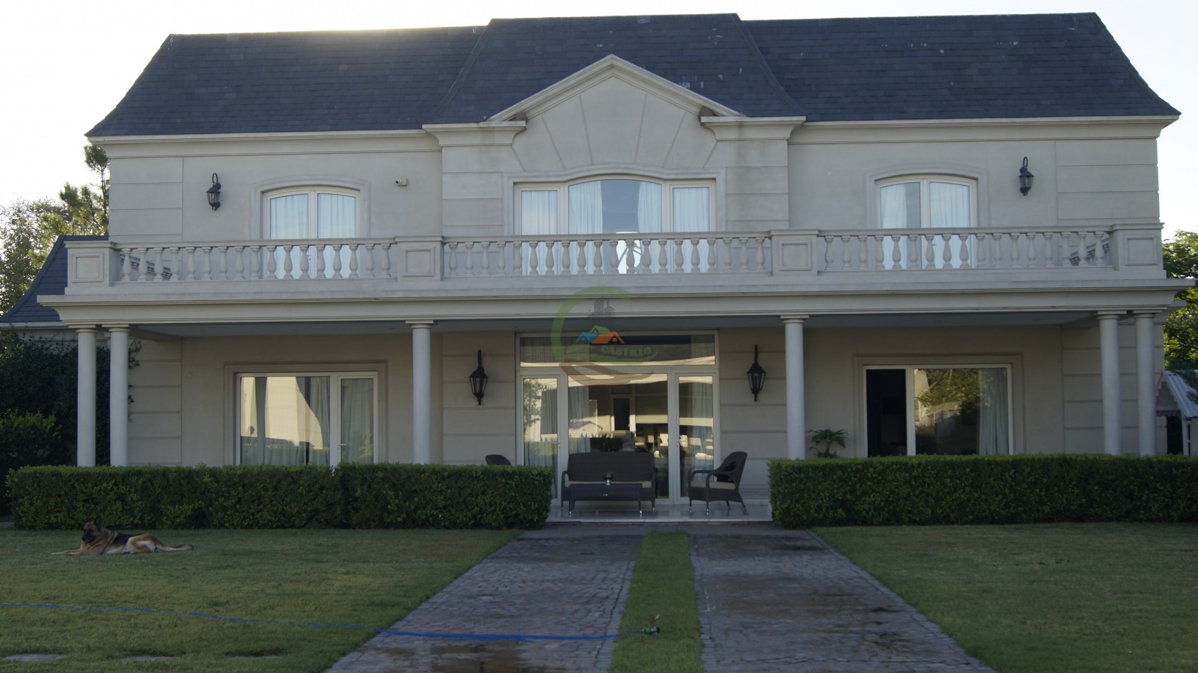 Casa - General Villegas