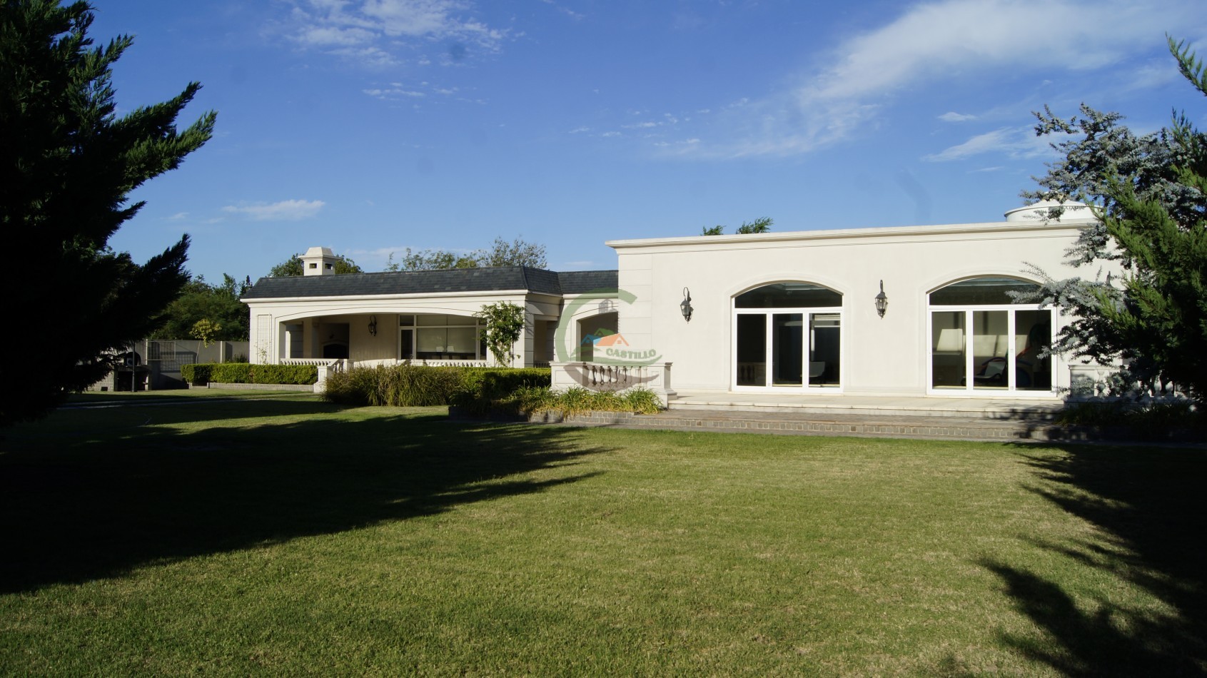 Casa - General Villegas