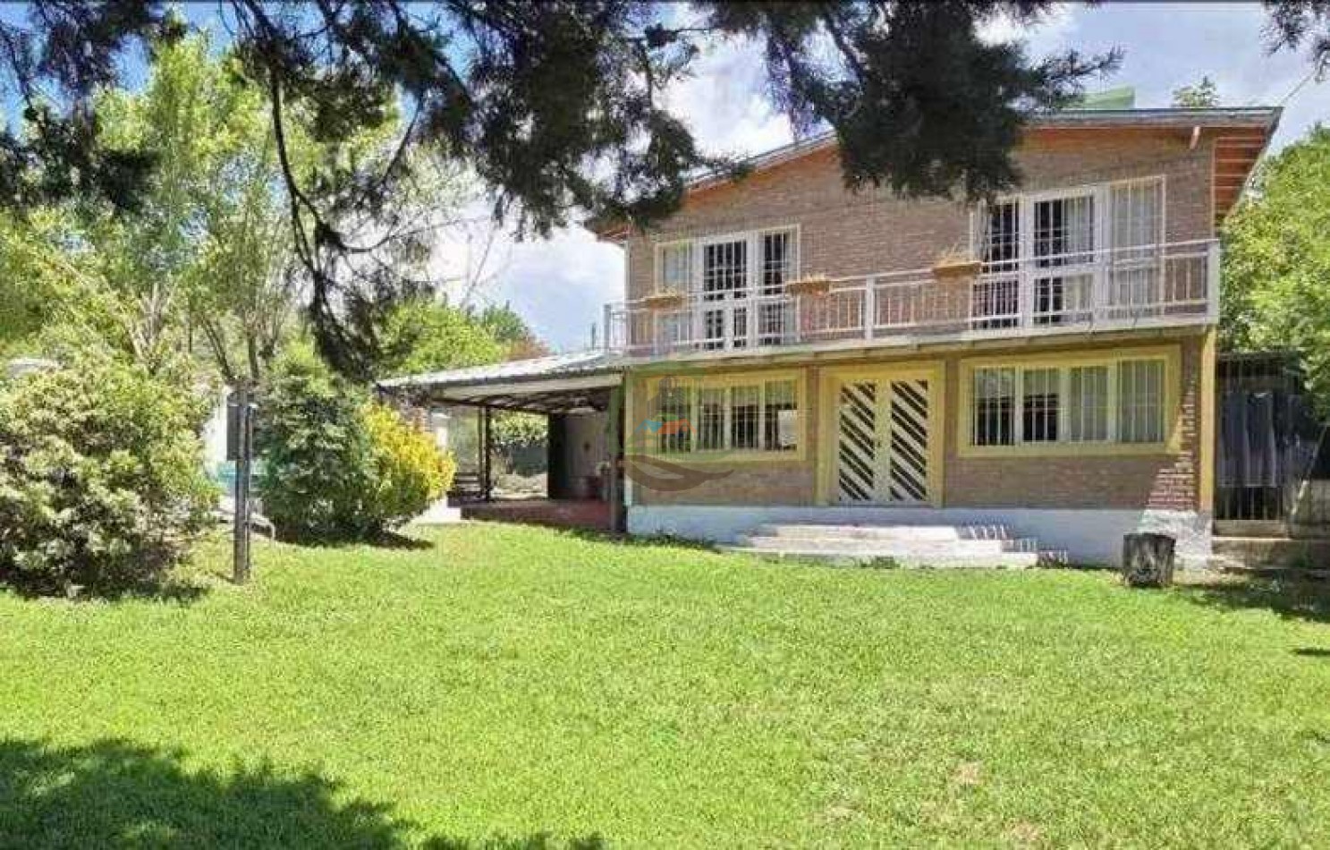 Casa 2 pisos con pileta - Villa Carlos Paz 