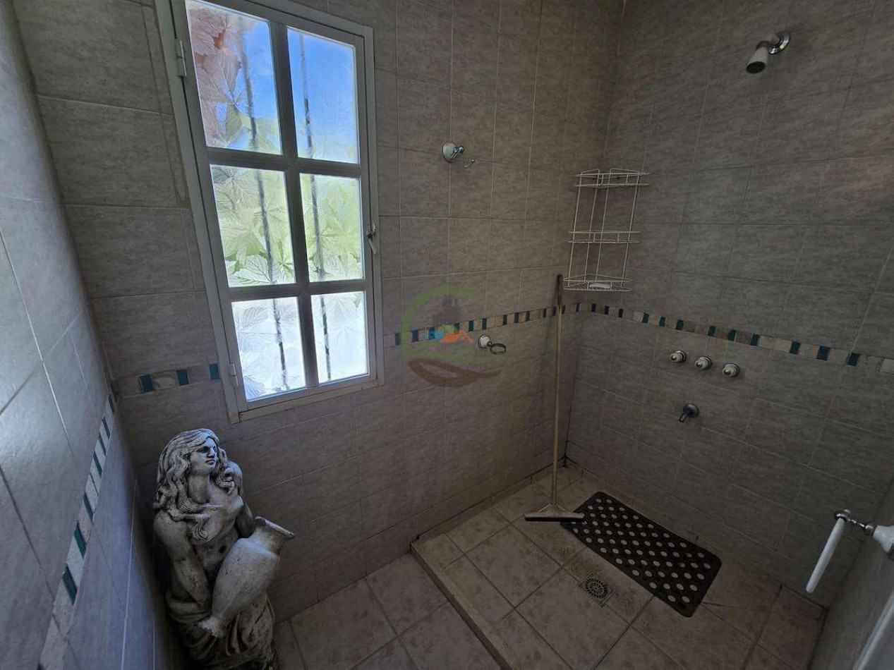 Casa 2 pisos con pileta - Villa Carlos Paz 