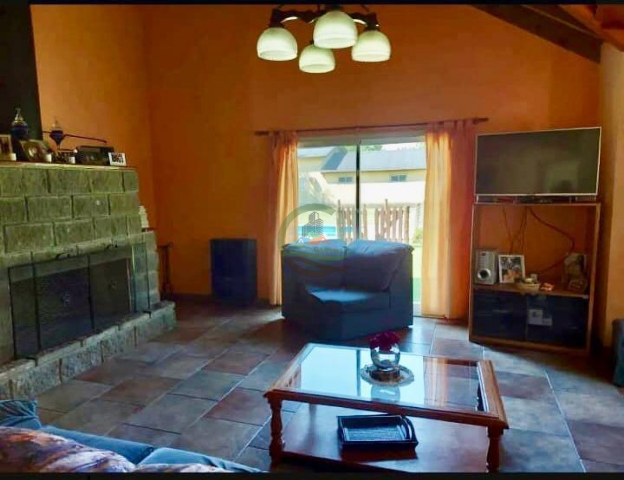 Casa 10 ambientes - uribelarrea - cañuelas