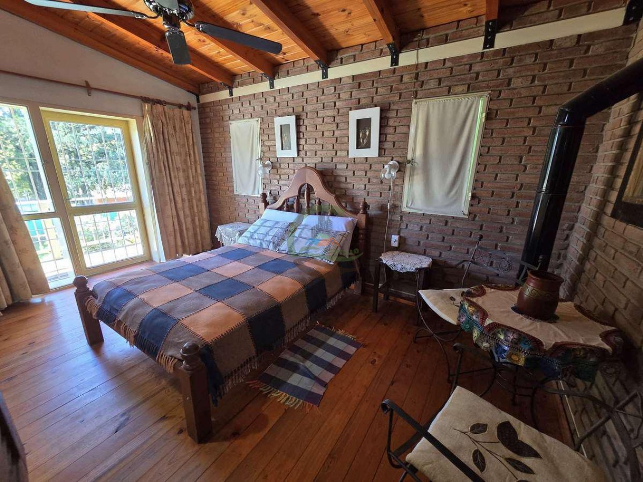 Casa 2 pisos con pileta - Villa Carlos Paz 