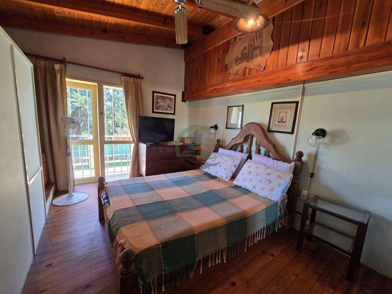 Casa 2 pisos con pileta - Villa Carlos Paz 