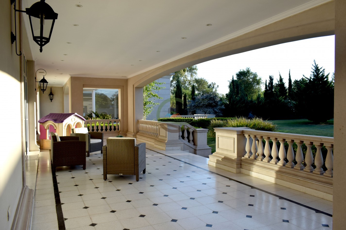 Casa - General Villegas