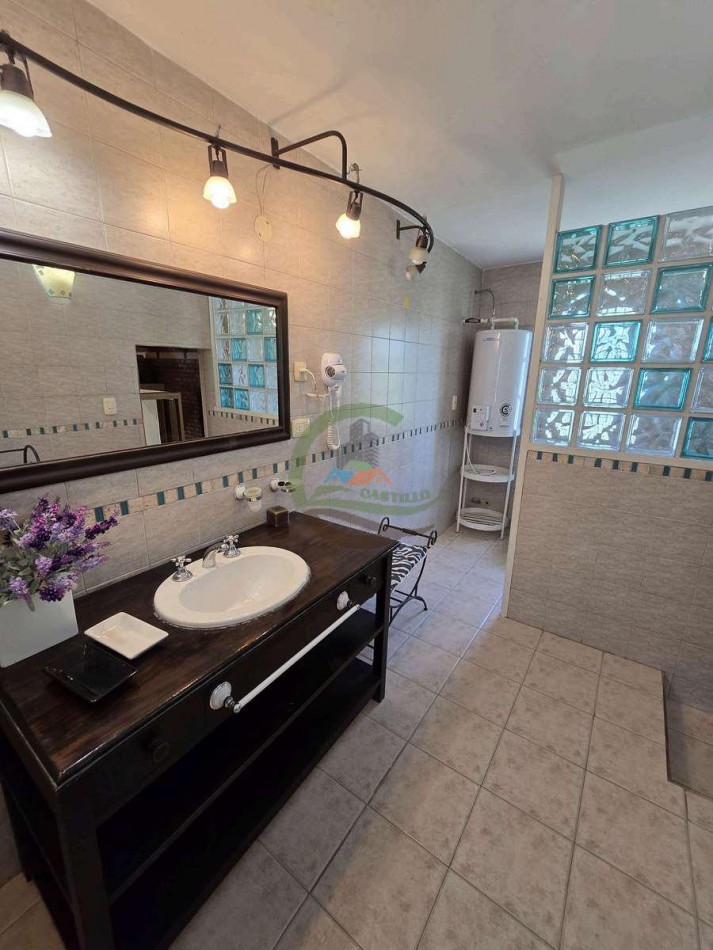 Casa 2 pisos con pileta - Villa Carlos Paz 
