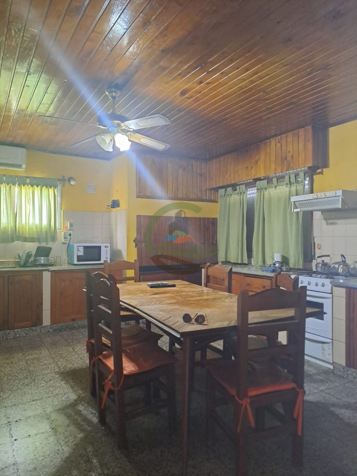 Granja Avicola con Casa - Pedernales