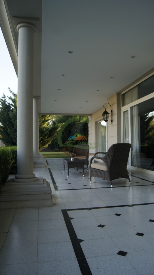 Casa - General Villegas