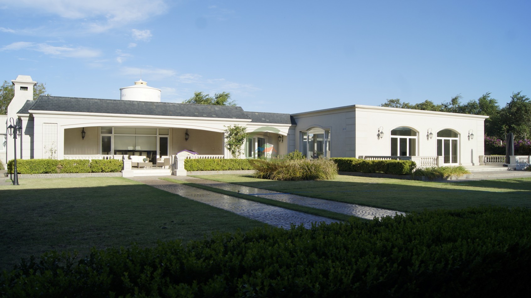 Casa - General Villegas