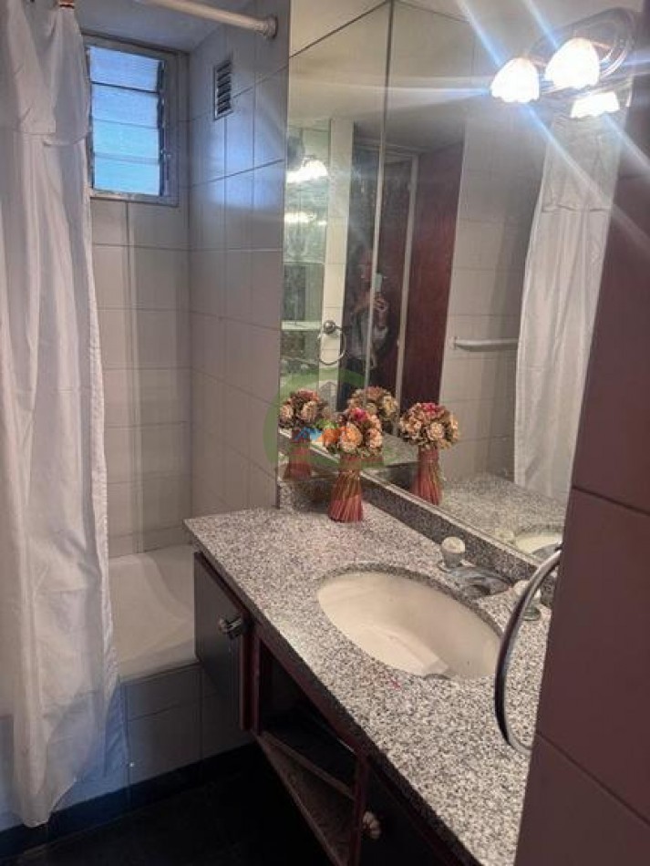 Departamento -Piso - La Plata