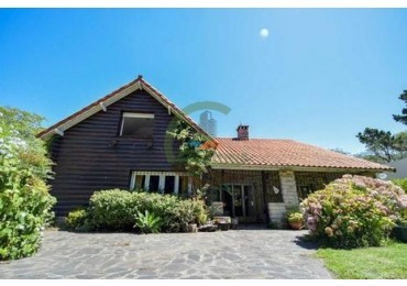 Chalet Mar del Plata - Parque Luro