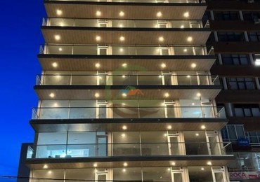 Departamentos 2 y 3 ambientes - Edificio Crystal - Puerto Madryn